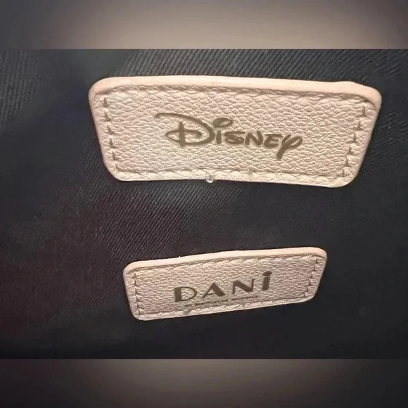 DANI by Danielle Nicole | ladies Disney, Minnie Mouse crossbody handbag. - Picture 11 of 16